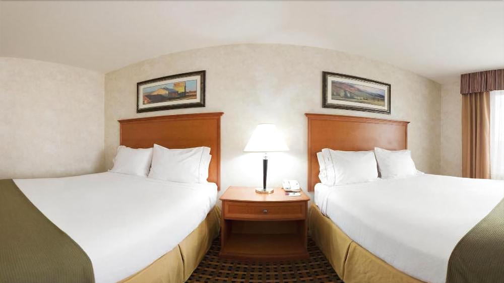 Holiday Inn Express Rawlins By Ihg Экстерьер фото