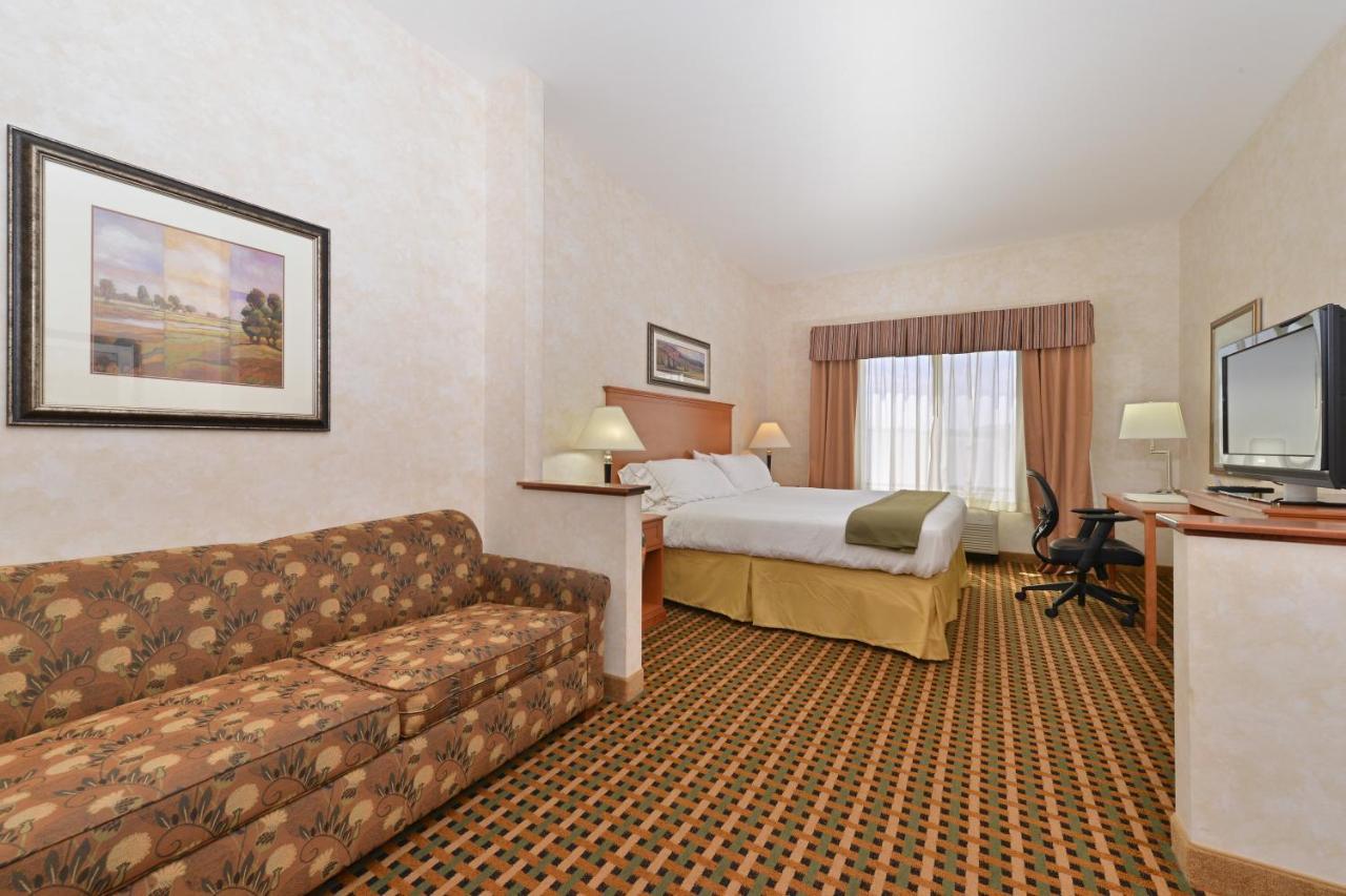 Holiday Inn Express Rawlins By Ihg Экстерьер фото